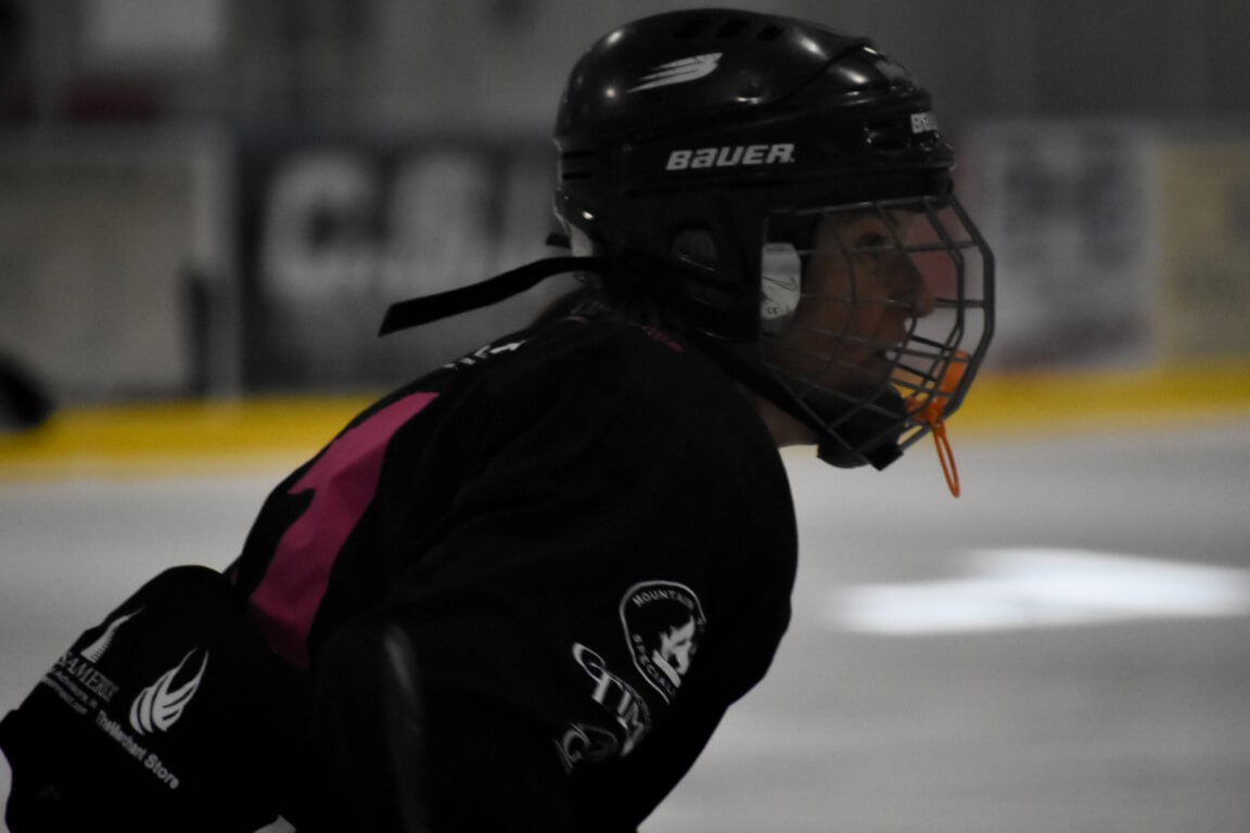 2022 Pink in the Rink (50)